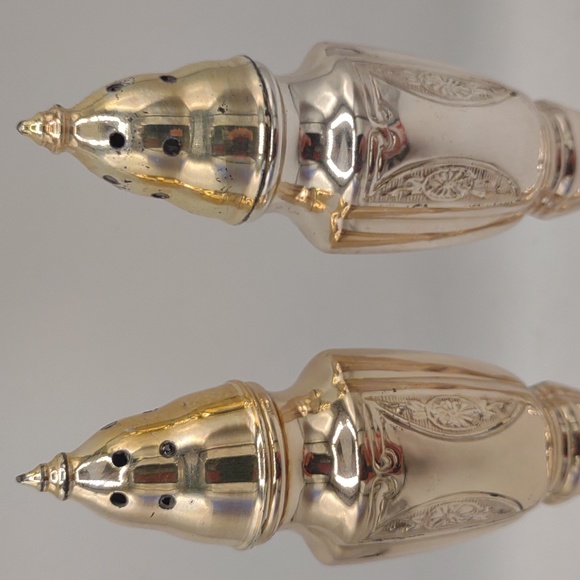 Vintage LaFrance salt and pepper shakers metal plated USA made SPC - Picture 2 of 11